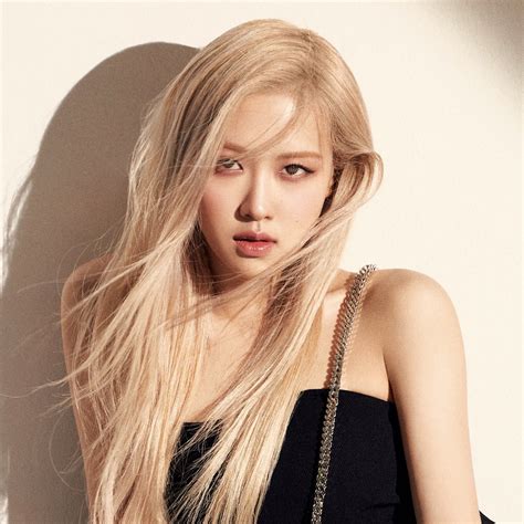 Rosé (singer) 